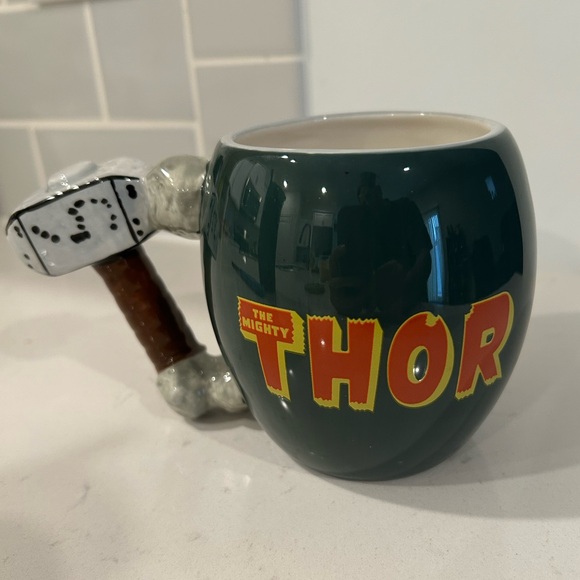 Marvel Thor Hammer Mug - Picture 2 of 2